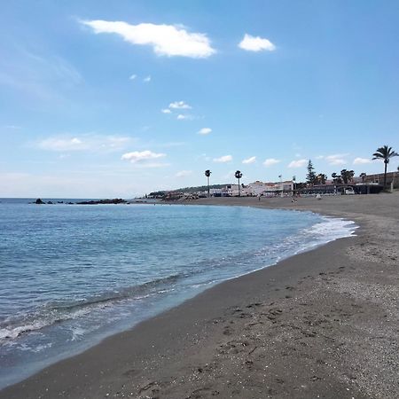 Apartamento Primera Linea De Playa Manilva Εξωτερικό φωτογραφία