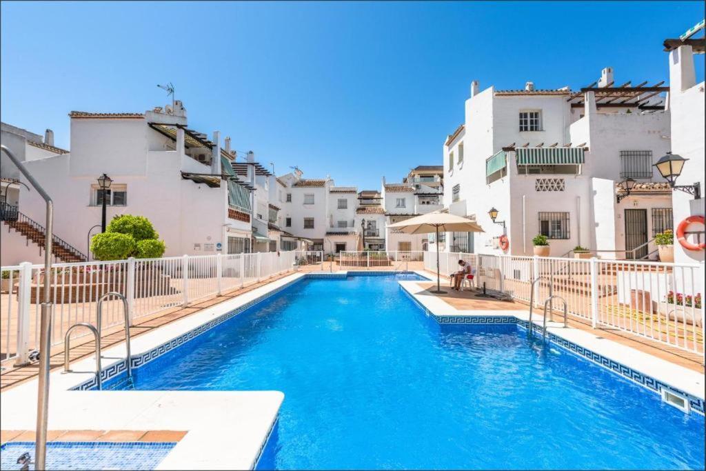 Apartamento Primera Linea De Playa Manilva Εξωτερικό φωτογραφία